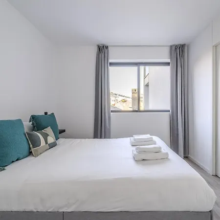 Апартаменты The Locomotive Flat By House And People Брага