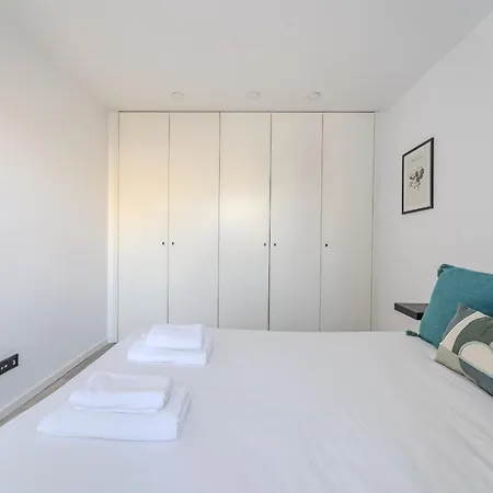 The Locomotive Flat By House And People Apartmán Braga