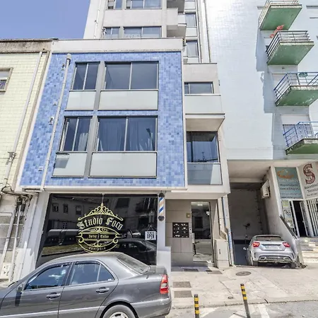 The Locomotive Flat By House And People Apartmán *