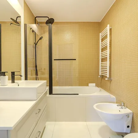 The Locomotive Flat By House And People *